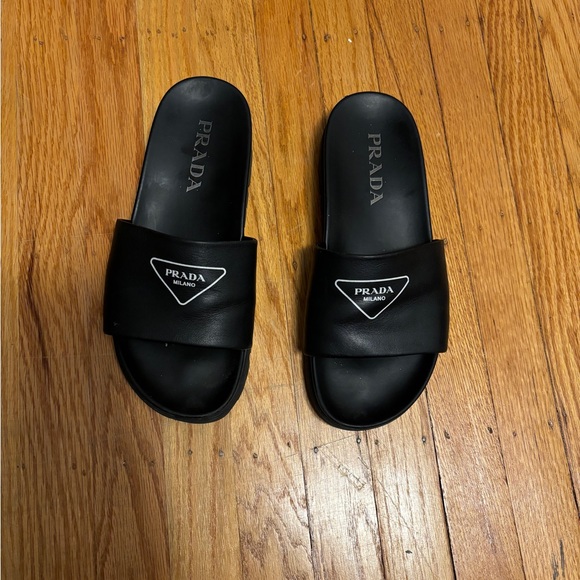 Prada Slides - Picture 5 of 5